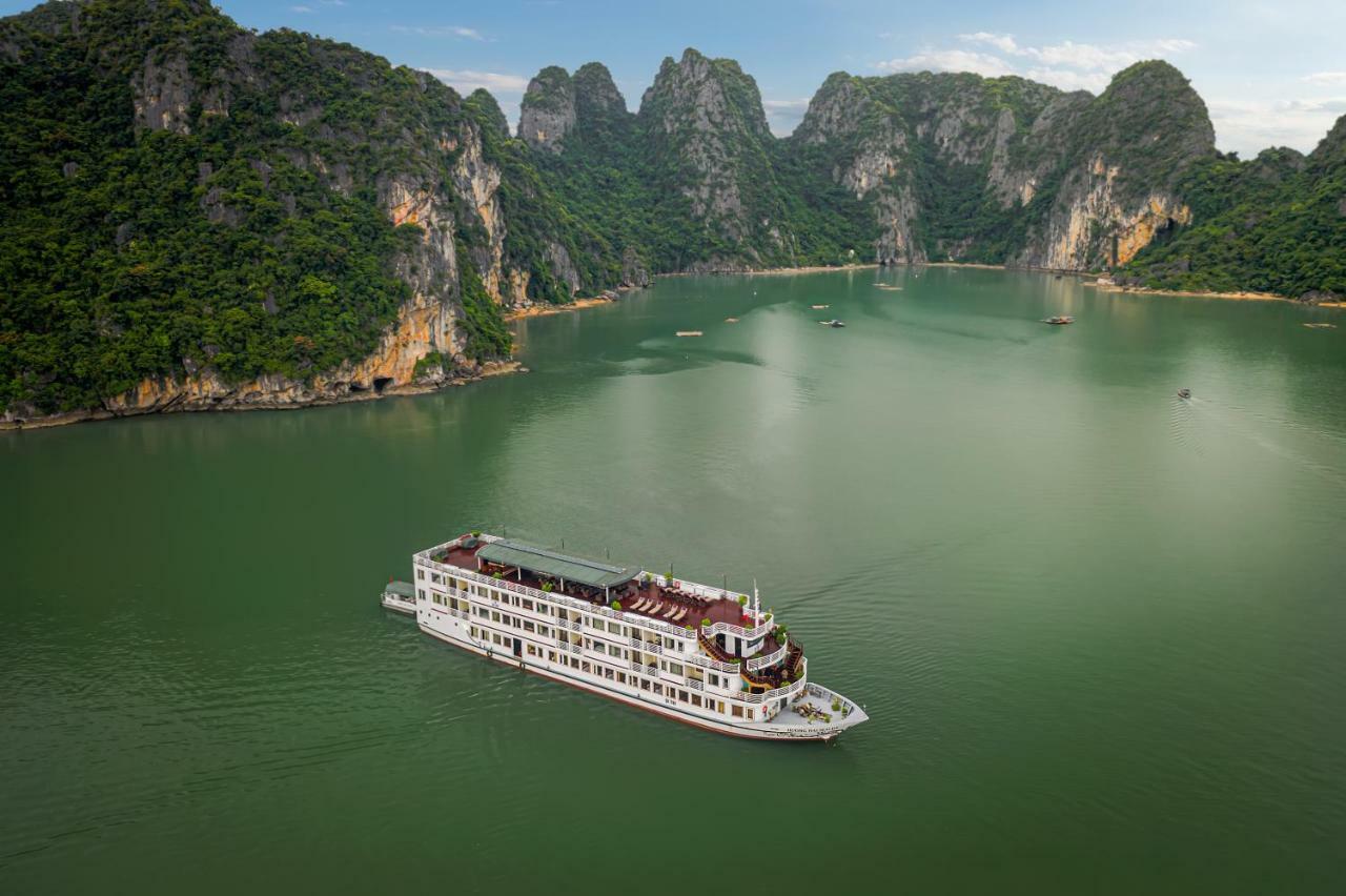 Hotel Huong Hai Sealife Cruise Hạ Long Exterior foto