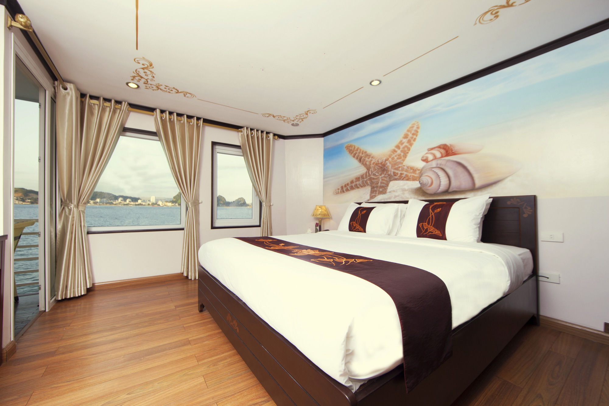 Hotel Huong Hai Sealife Cruise Hạ Long Exterior foto