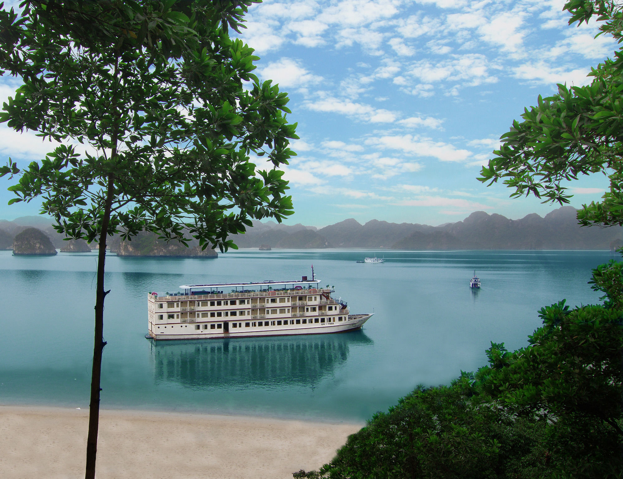 Hotel Huong Hai Sealife Cruise Hạ Long Exterior foto