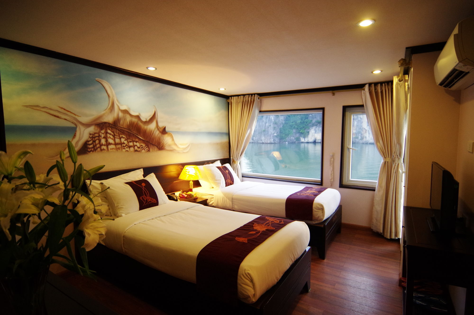 Hotel Huong Hai Sealife Cruise Hạ Long Exterior foto